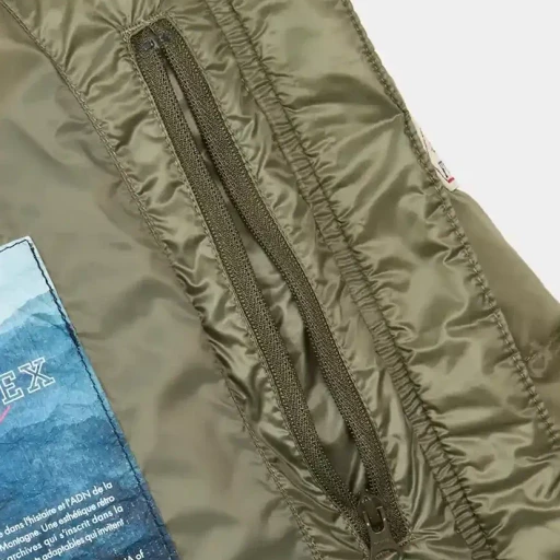 Bassia Hooded
