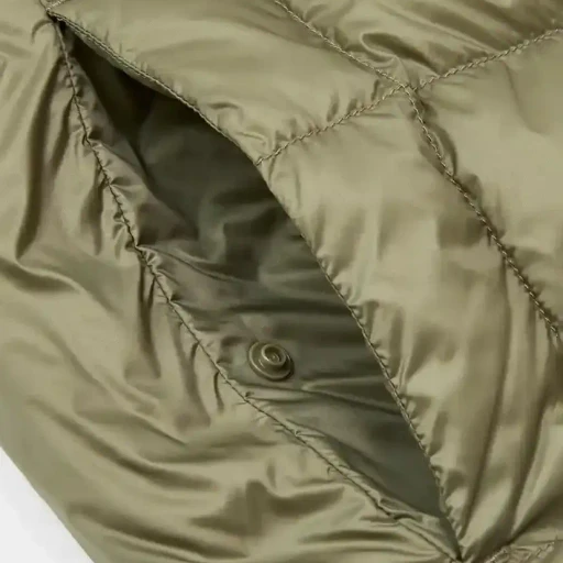 Bassia Hooded