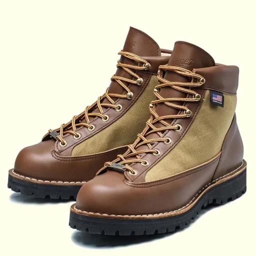 Danner Light