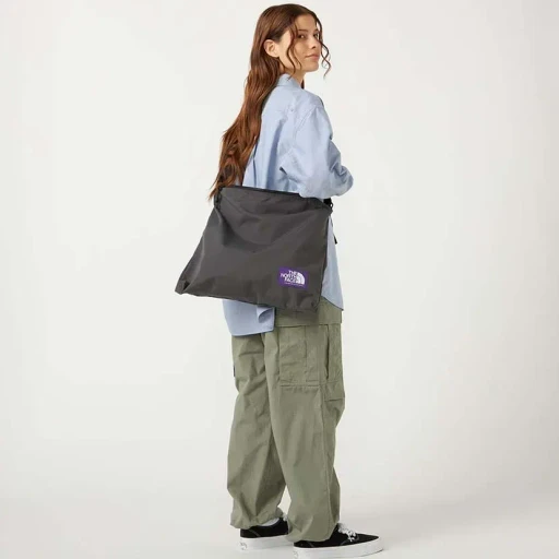 Field Shoulder Bag