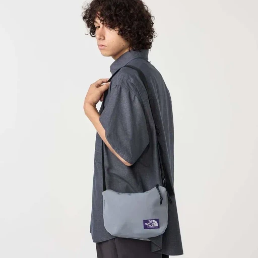 Field Small Shoulder Bag