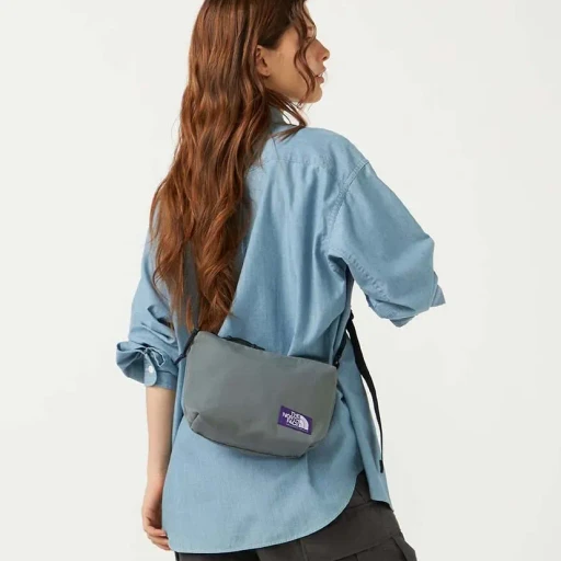 Field Small Shoulder Bag