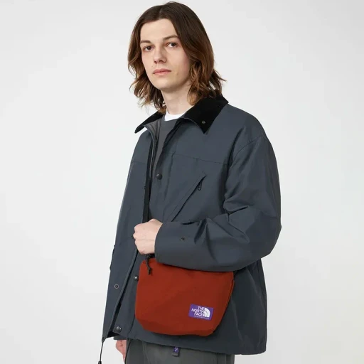 Field Small Shoulder Bag