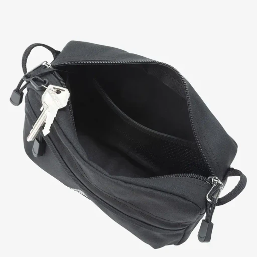 Light Alp Shoulder