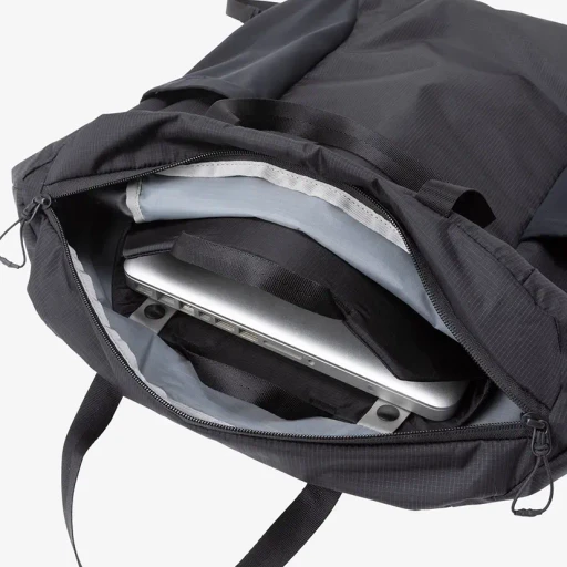 Hazy Tote Pack