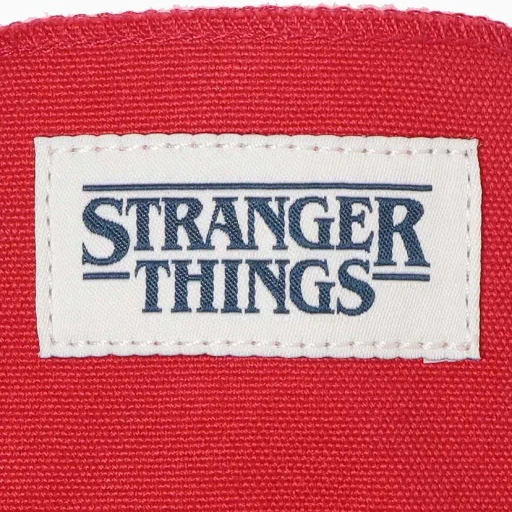 All Star Aged 87 Cl Hi / Stranger Things 5