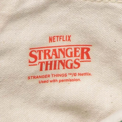 All Star Aged 87 Cl Hi / Stranger Things 5