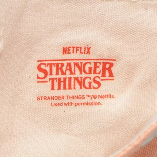 All Star Aged 87 Cl Hi / Stranger Things 5