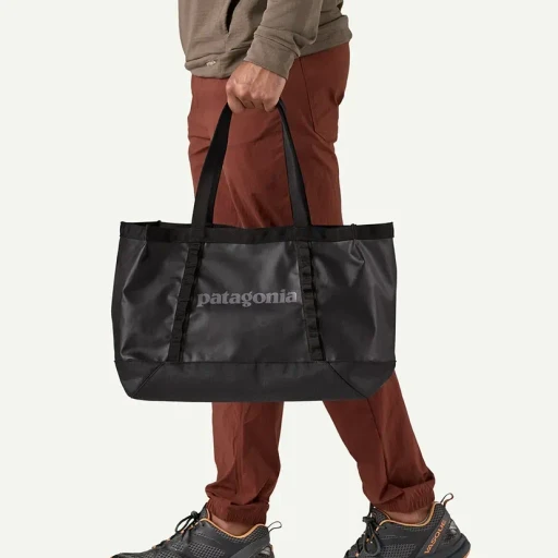 Black Hole Tote 25L