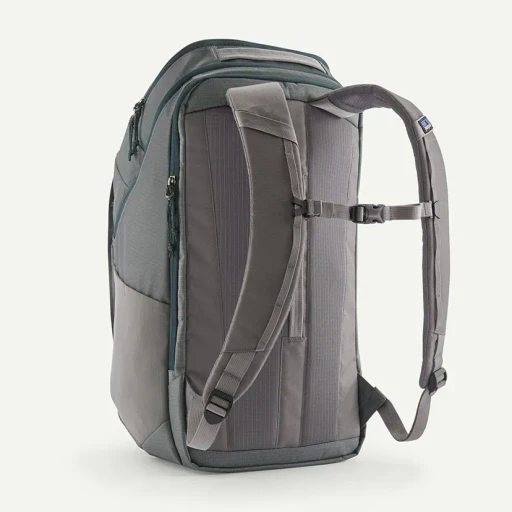 Black Hole Pack 32L