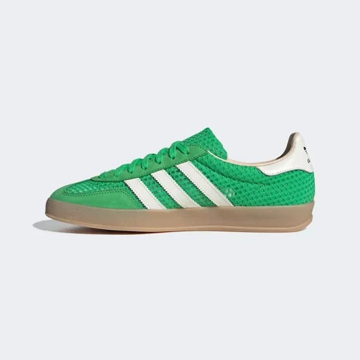 Gazelle Indoor