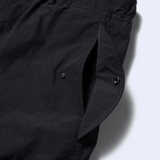 Helicoid Shorts