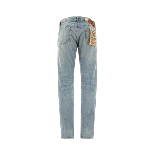 Belt-Loop Jeans