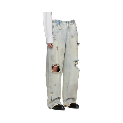 Distressed Jeans