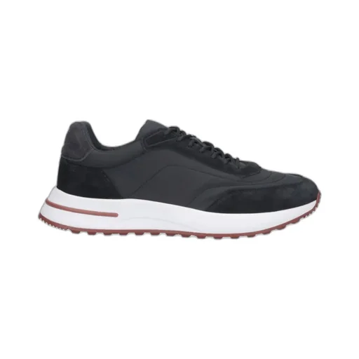 Round-Head Sneakers