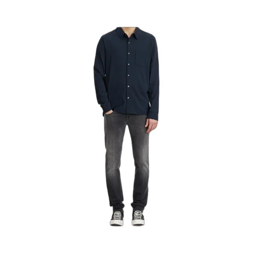 Long-Sleeved Shirt