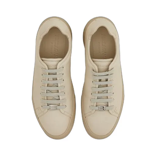Low-Top Trainers