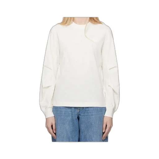 Long-Sleeved T-Shirt