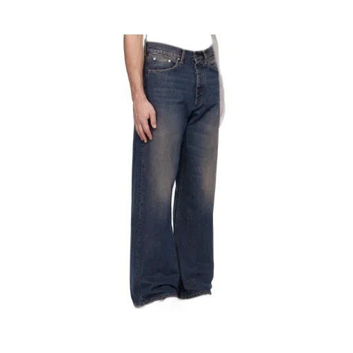 Criss Jeans