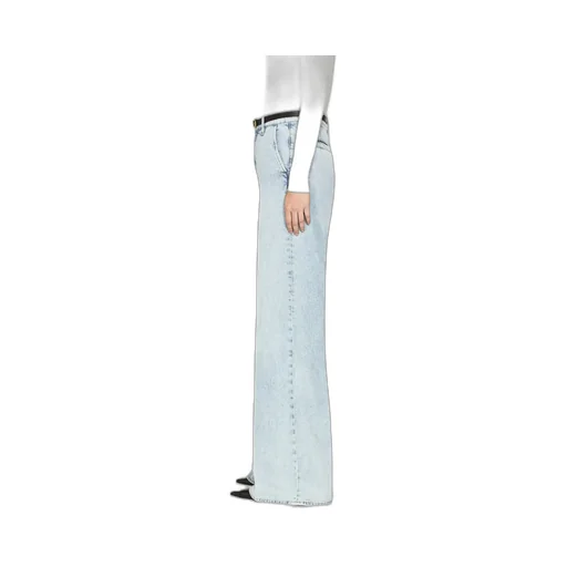Wide-Leg Jeans