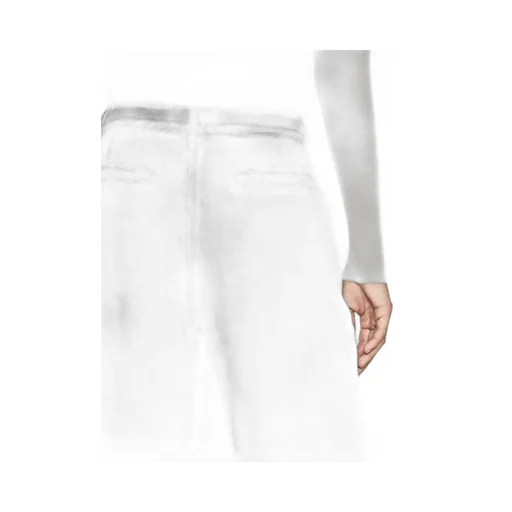 Wide-Leg Jeans