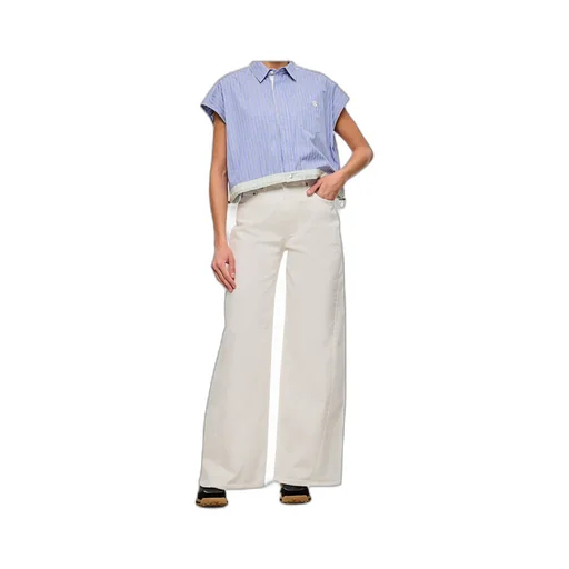 Belt-Loop Jeans