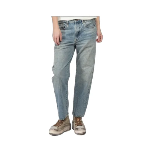 Belt-Loop Jeans
