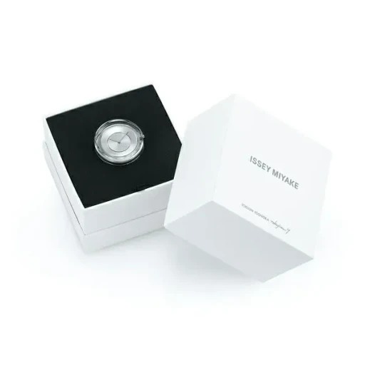 Glass Watch　Designed By Tokujin Yoshioka