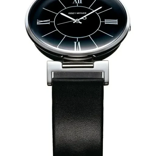 U　Designed By Satoshi Wada