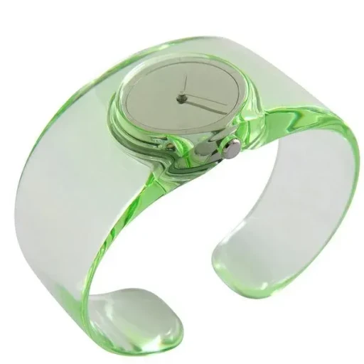 O　Designed By Tokujin Yoshioka