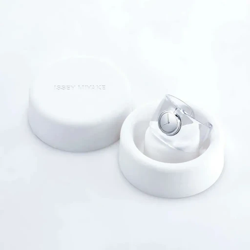 O-Bold　Designed By Tokujin Yoshioka