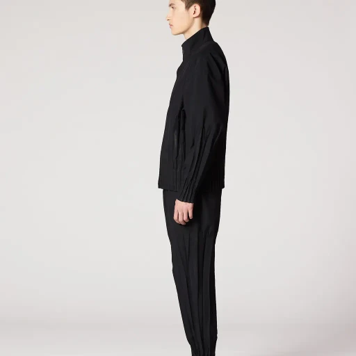 Waft Black