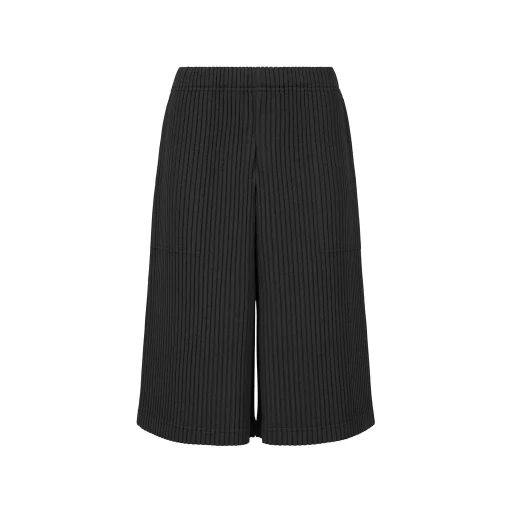 Sweats Pleats