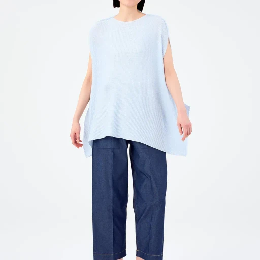 Curve Knit Stretch Pleats