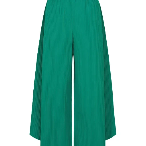 Swing Pleats