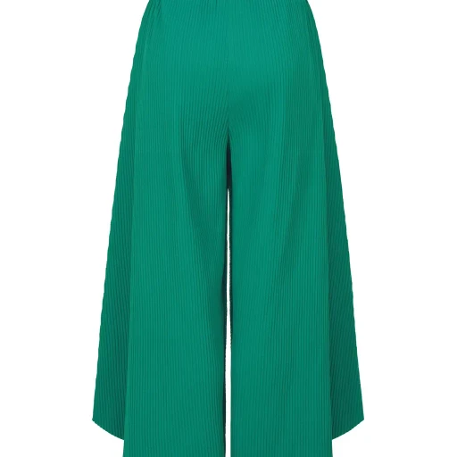 Swing Pleats