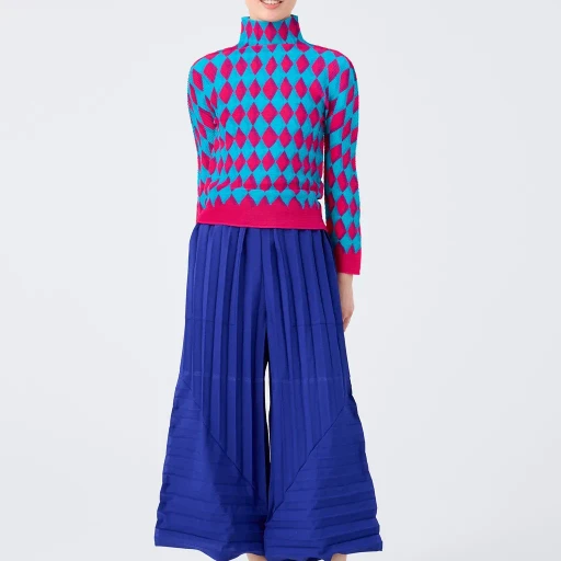 Color Pleats Bottom