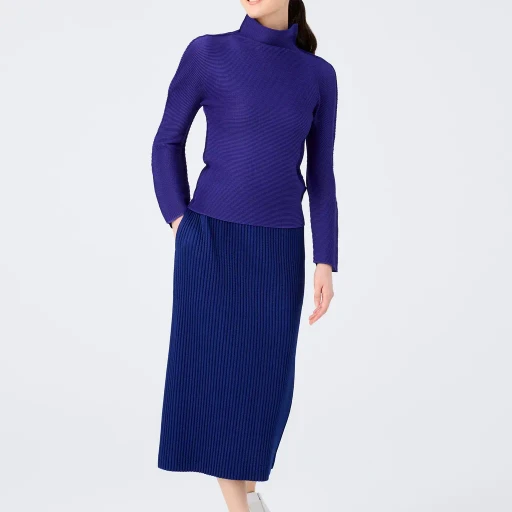 Warm Mesh Pleats
