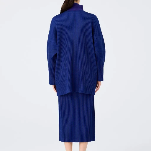 Warm Mesh Pleats