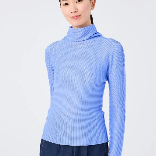 Knit Stretch Pleats 1