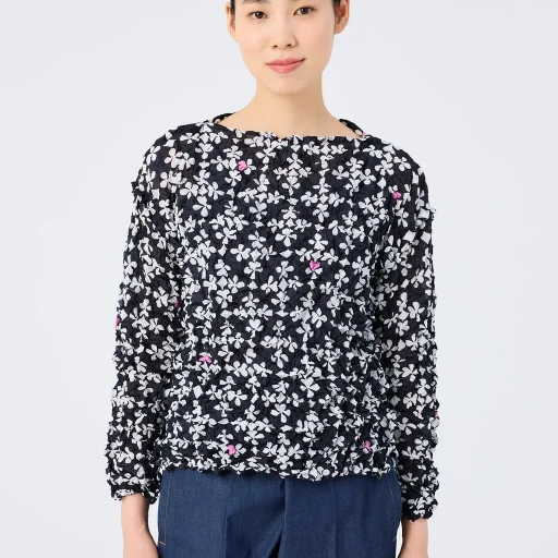 Suit Meringue Top