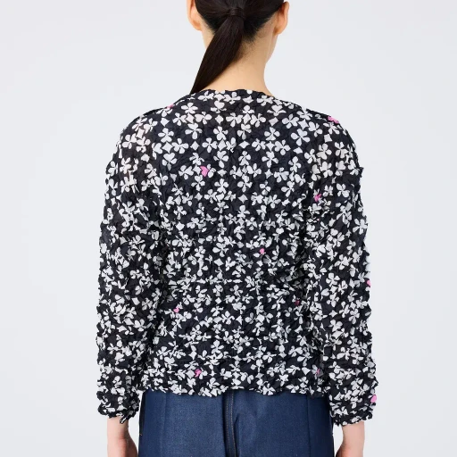 Suit Meringue Top