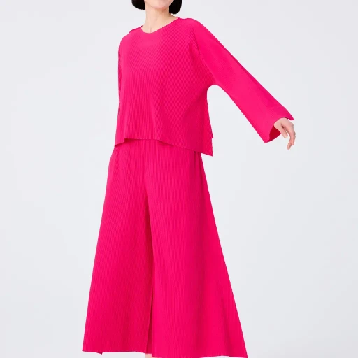 Flare Pleats