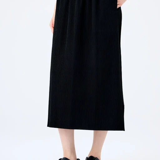 Fine Knit Pleats Black