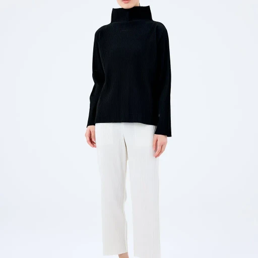 Fine Knit Pleats Black