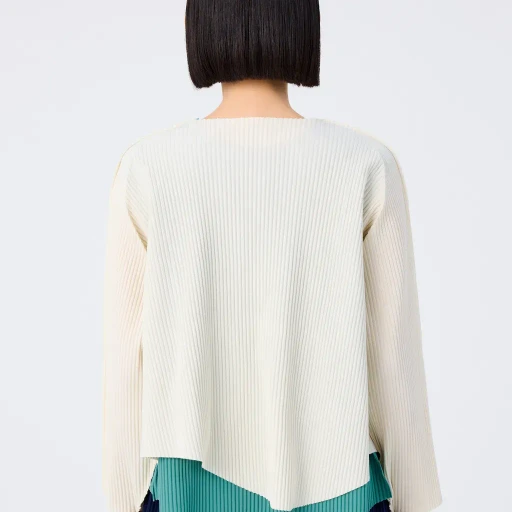 Aurora Pleats