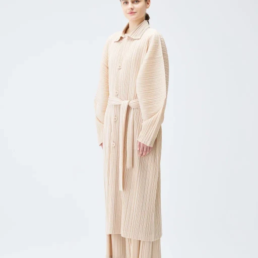Wool Pleats