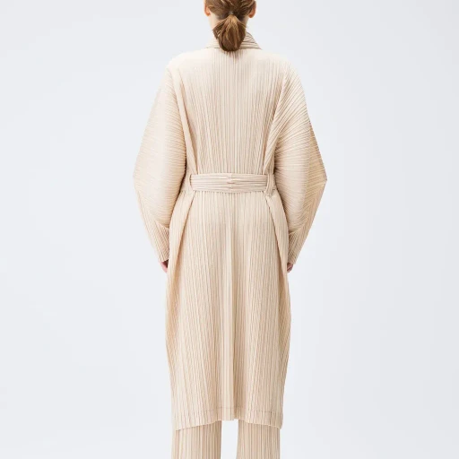 Wool Pleats