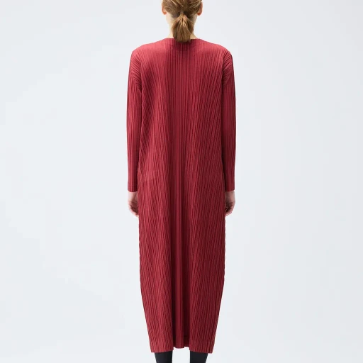 Wool Pleats