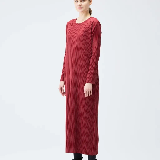 Wool Pleats